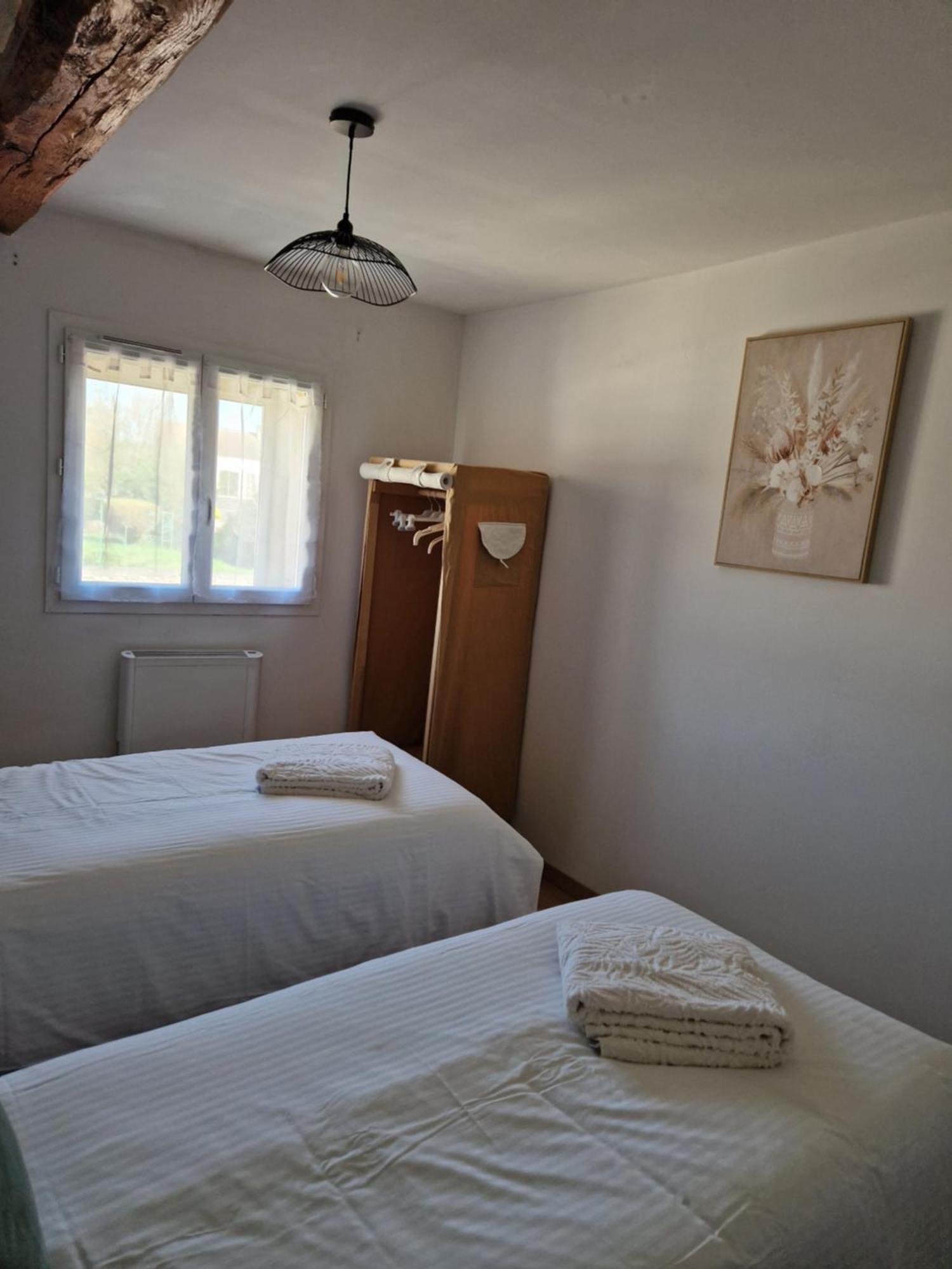 Maisons Cosy De Village Gurgy Exteriér fotografie